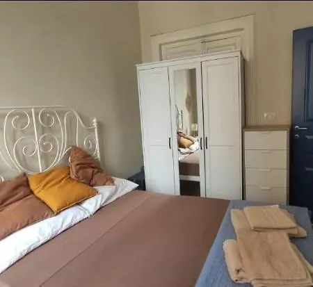 Monoflat- Via Duomo 290 דירה *